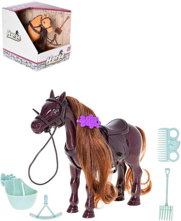 ds43383299_konik_osedlany_17cm_dlouha_hriva_cesaci_s_doplnky_2_barvy_plast_2
