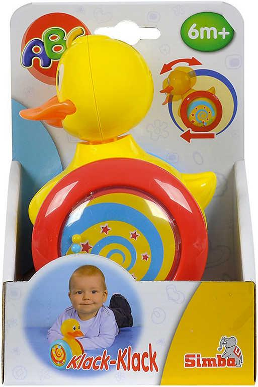 SIMBA Baby kachnička veselá chrastítko na kolečkách kývá hlavičkou pro miminko