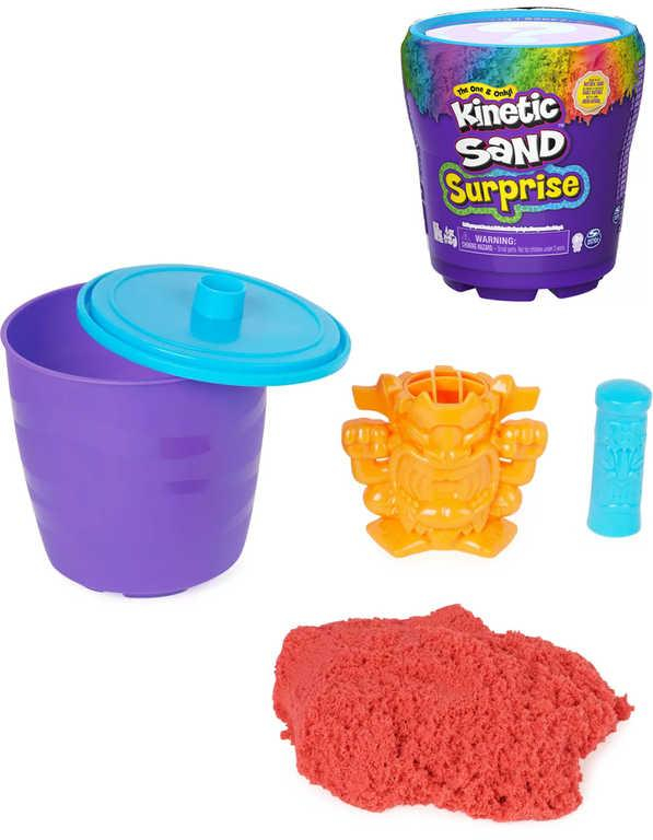 SPIN MASTER Kinetic Sand tekutý písek set s doplňky s překvapením