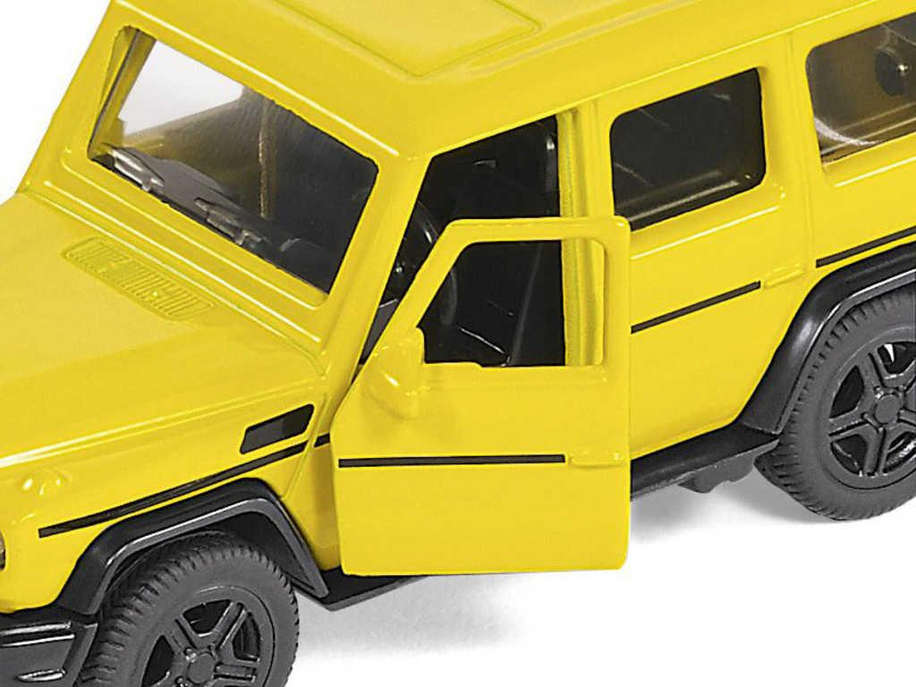 ds68264576_siku_auto_mercedes_benz_g_65_amg_1_50_zluty_model_kov_2350_3