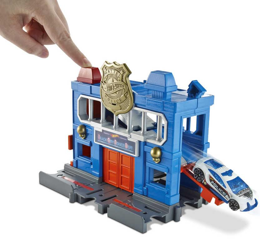 MATTEL HOT WHEELS City Postav město set s autíčkem 4 druhy