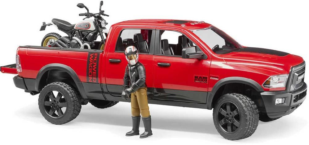 BRUDER 02502 Auto RAM set s motoycklem Scrambler Ducati Desert a figurkou